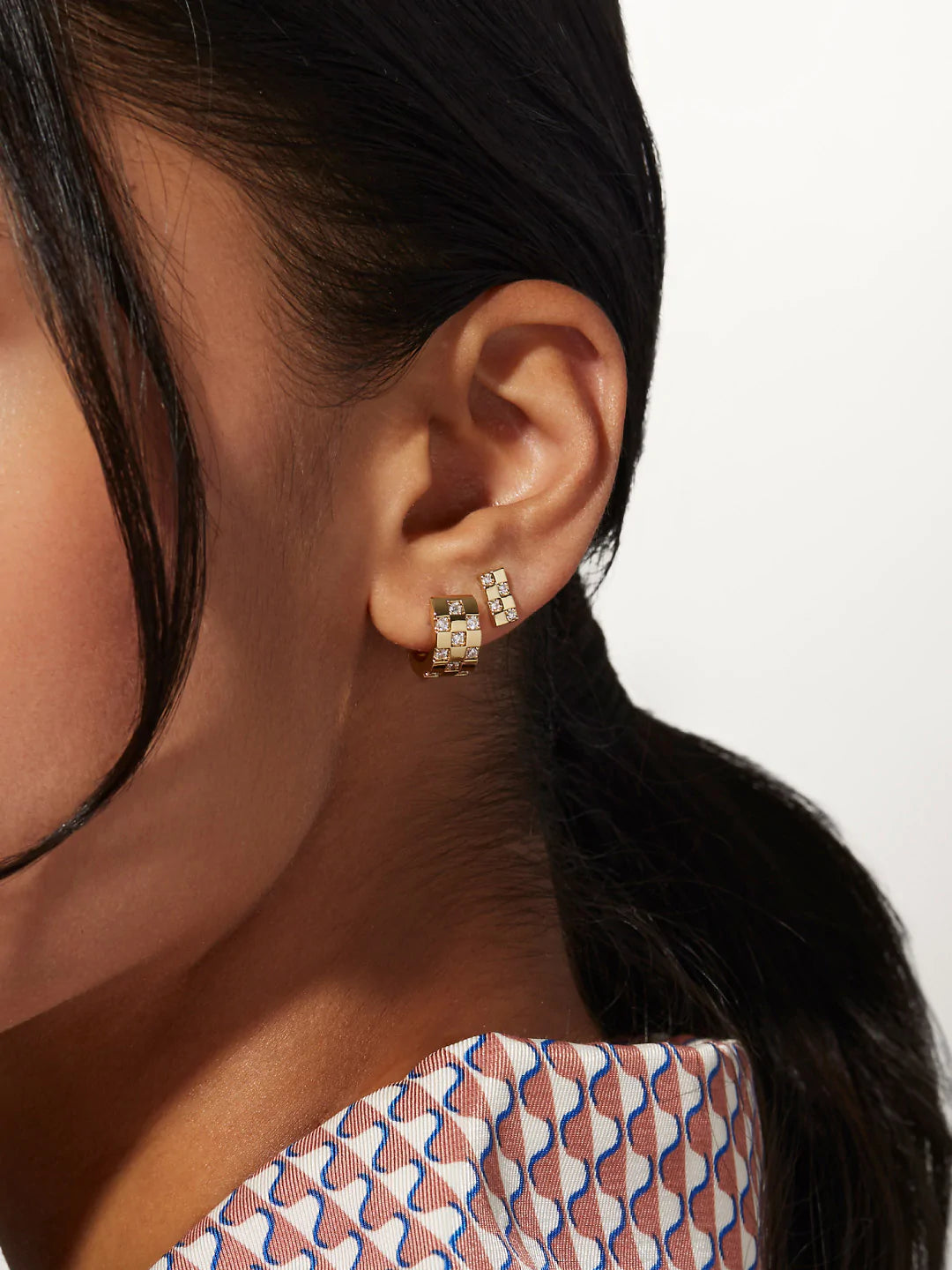 Solid Gold & Natural Diamond Hoop Earrings