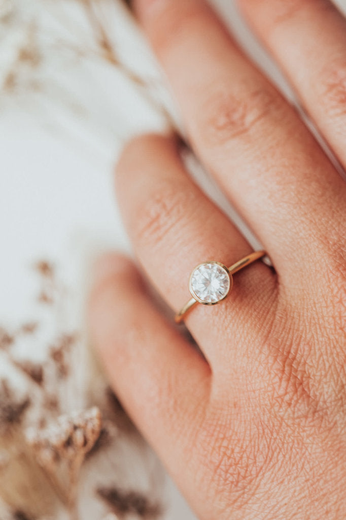 Solid Gold Lab-Grown Diamond Round Bezel Set Solitaire Ring