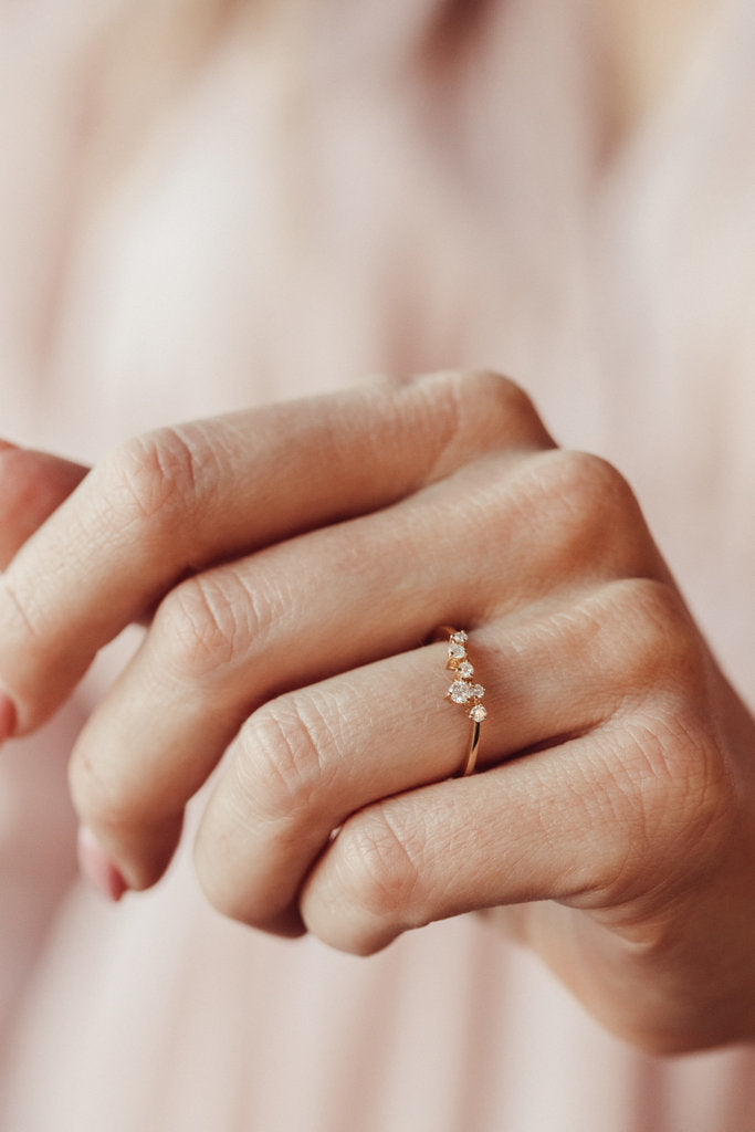 Solid Gold Round Diamond Cluster Band