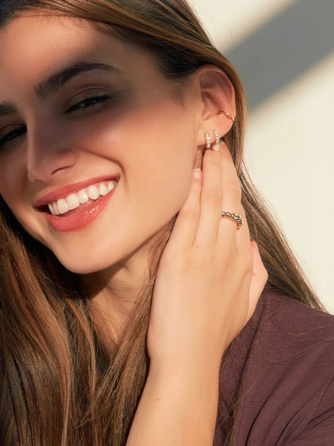 Solid Gold & Diamond Hoop Earrings (6E5B9A)