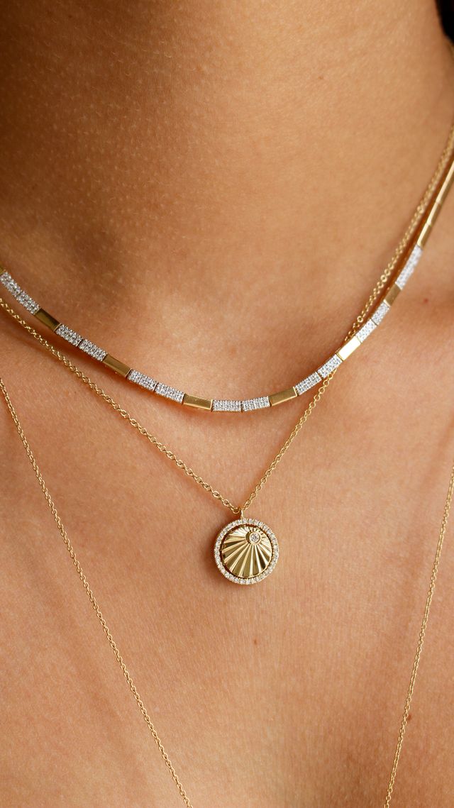 Solid Gold Diamond Bar Pattern Necklace