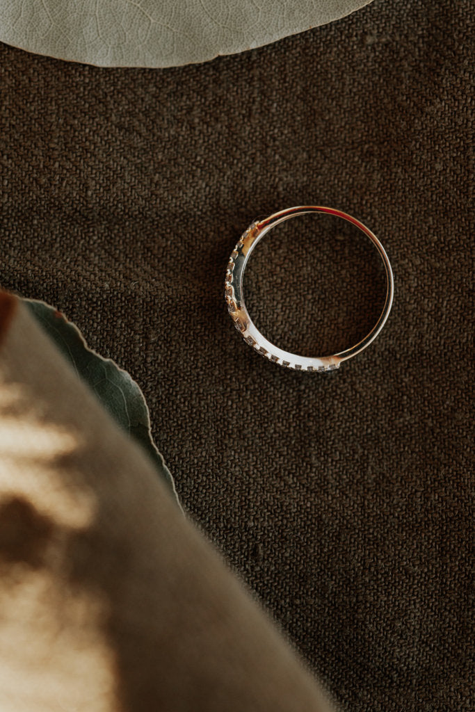 Solid Gold Diamond Tracer Band