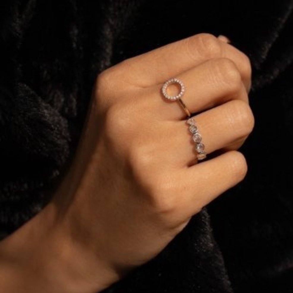 Solid Gold Circle Diamond Ring