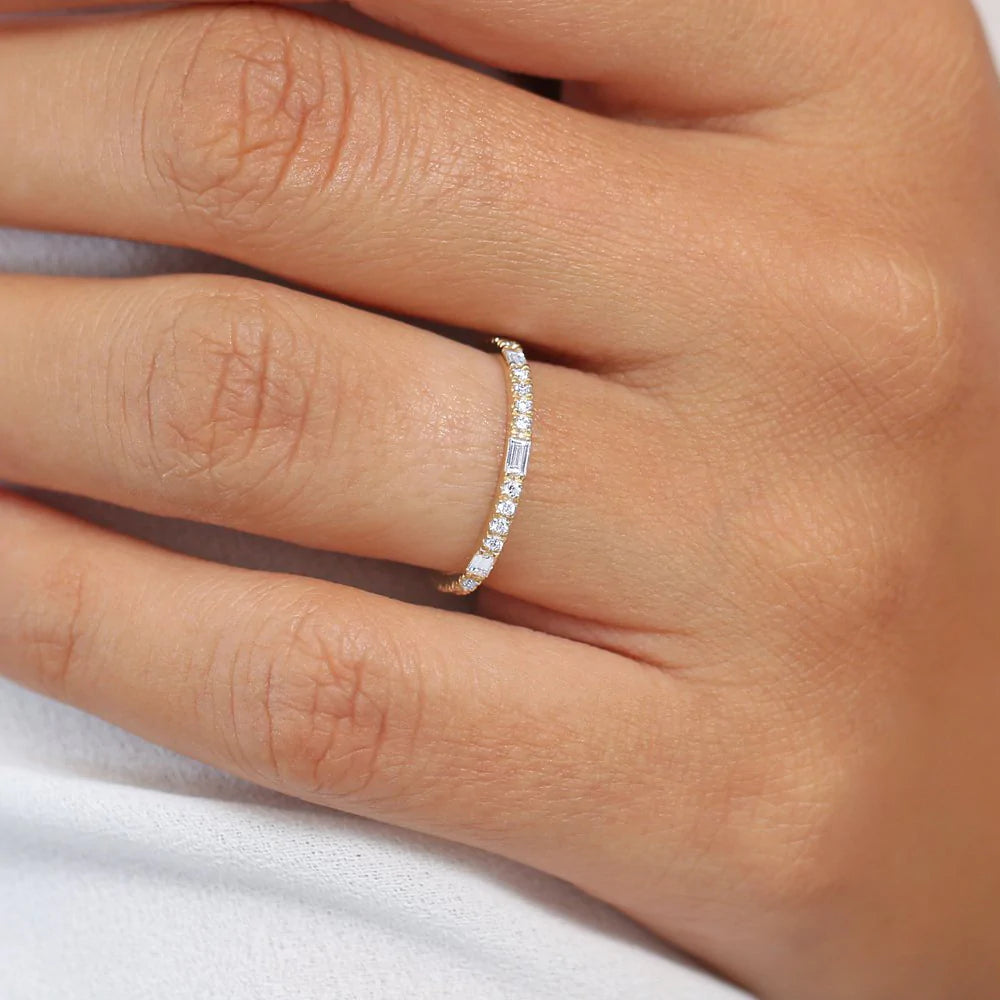 Baguette and Round Cut Moissanite Wedding Band, photo 2