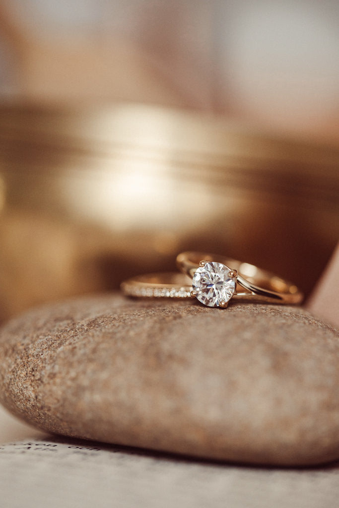 Solid Gold Lab-Grown Diamond Round 4-Prong Split Shank Solitaire Ring
