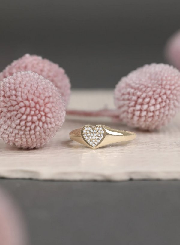 18K Solid Gold Pave Diamond Heart Signet Ring