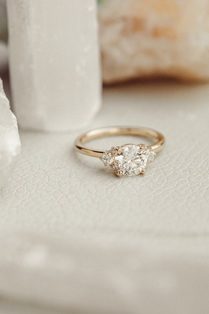 Solid Gold The Vivien Round Ring