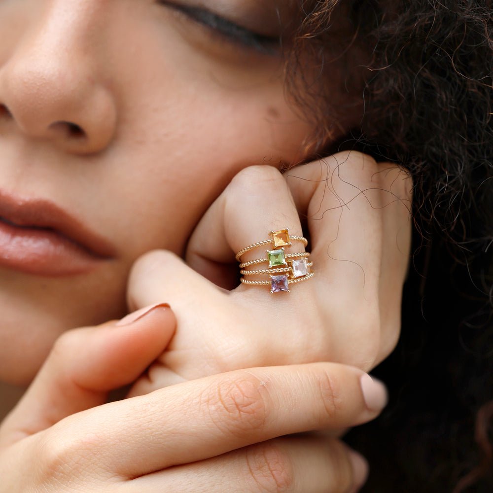 Solid Gold Citrine Square Ring (B2D85A)