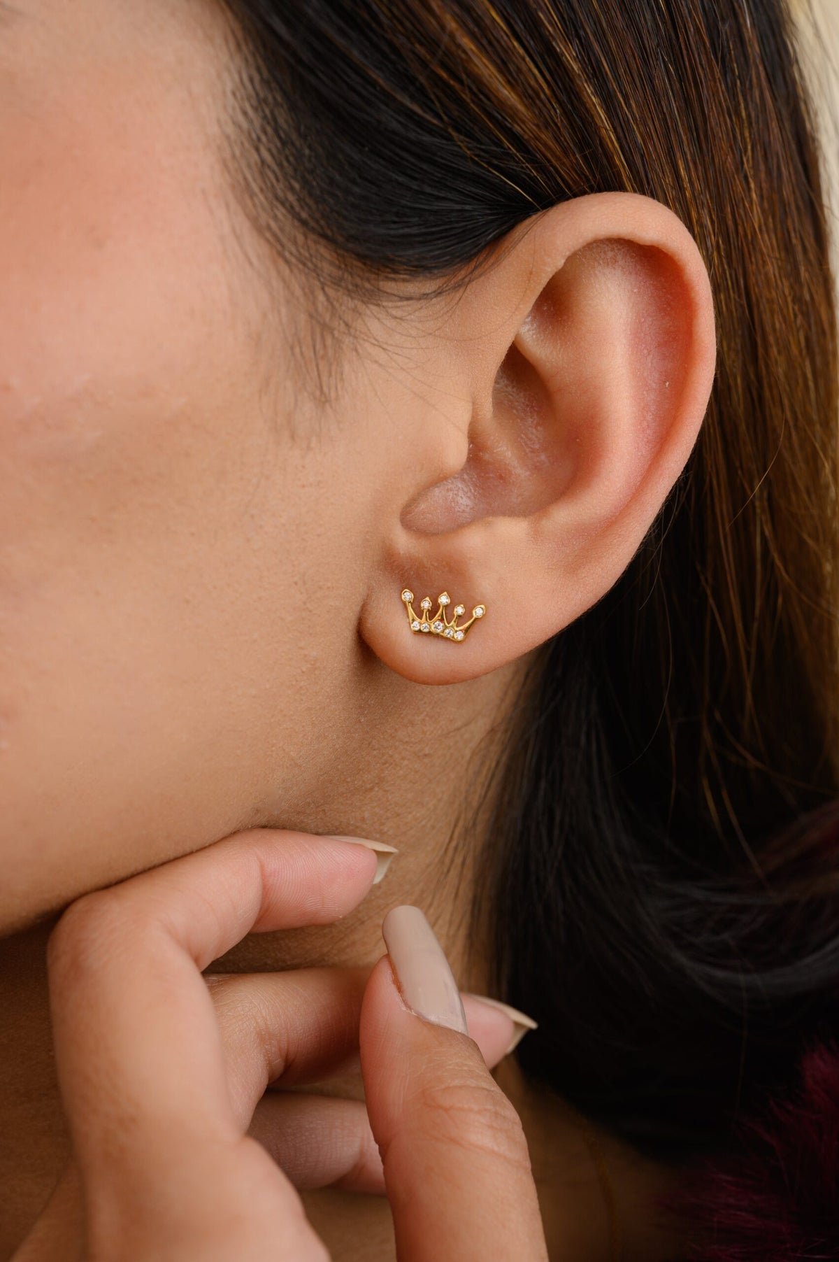 Solid Gold Natural Diamond Crown Stud Earrings