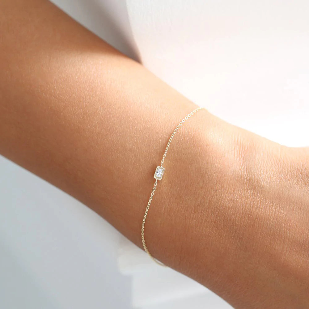 Solid Gold Dainty Baguette Lab-Grown Diamond Bracelet