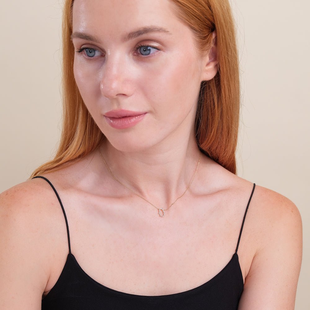 Solid Gold Diamond Hamsa Cutout Necklace (4B682E)