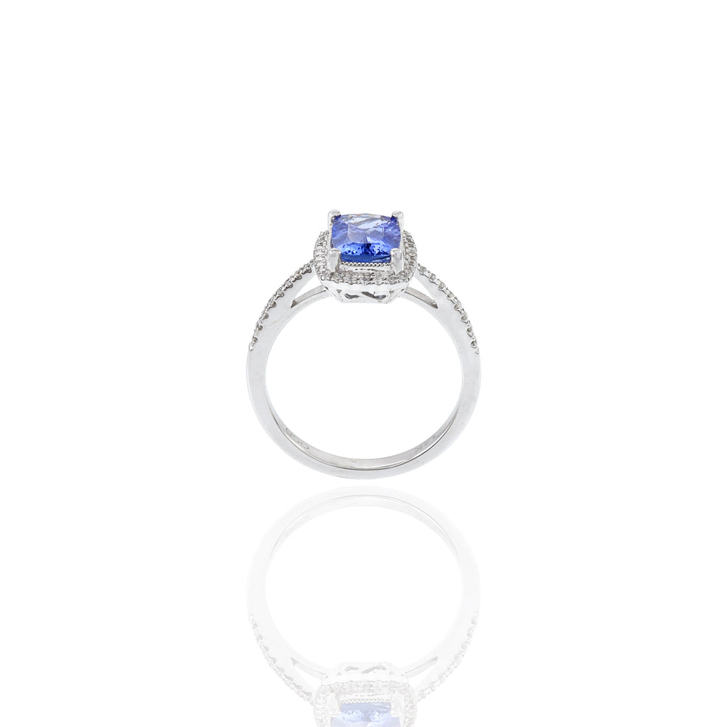 18K Solid Gold 1.53 CT Tanzanite and Diamond Ring
