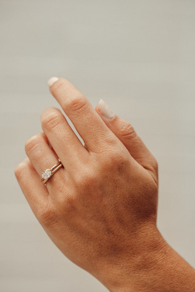 Solid Gold Lab-Grown Diamond Oval 6-Prong East West Solitaire Ring