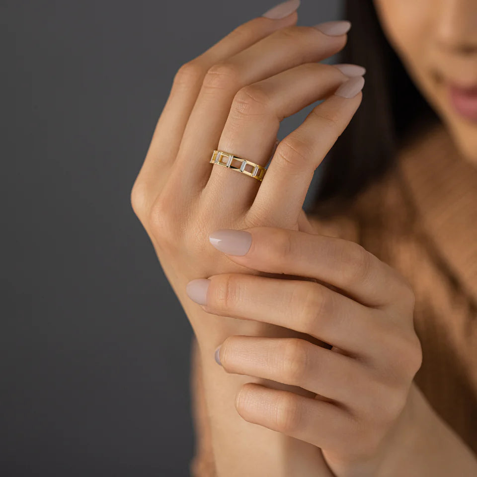 Solid Gold Baguette Ladder Lab-Grown Diamond Ring
