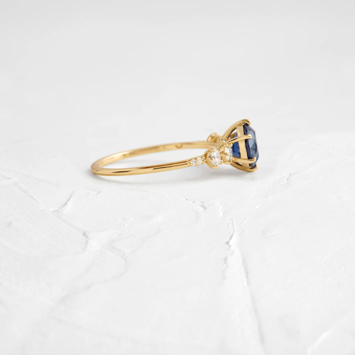 Solid Gold Round Cut Blue Sapphire Ring