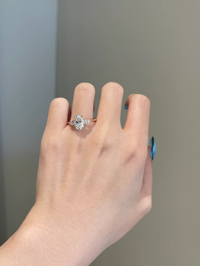 Solid Gold Diamond Ring 2.5 Carat Brilliant Oval Cut Moissanite Engagement