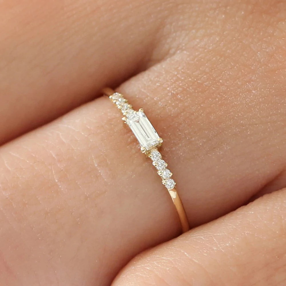 Baguette & Round Moissanite Engagement Ring, photo 6