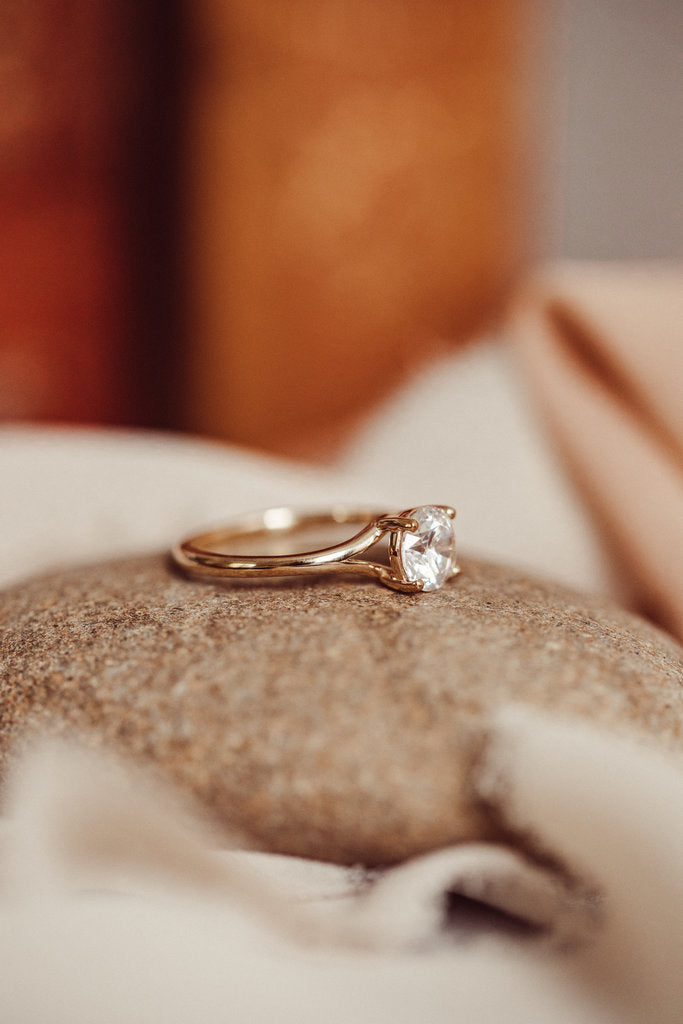 Solid Gold Lab-Grown Diamond Round 4-Prong Split Shank Solitaire Ring