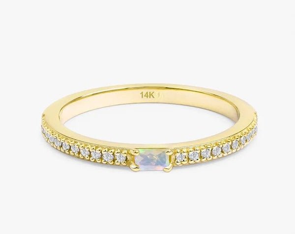 Solid Gold Diamond and Baguette Opal Ring (4D9FB2)