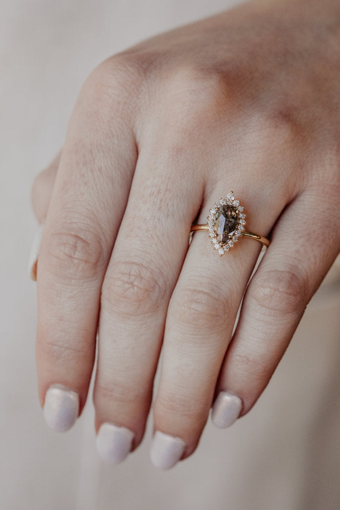 Solid Gold Halo Ring (7413F1)