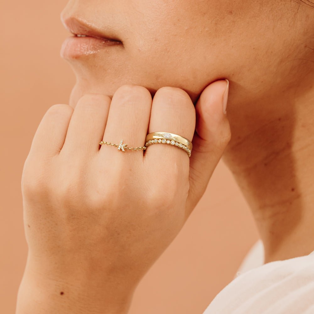Solid Gold Single Marquise Diamond Ring (3E6100)