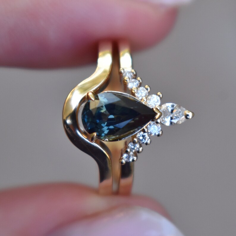 Solid Gold Teal Sapphire Engagement Ring Set With Diamonds