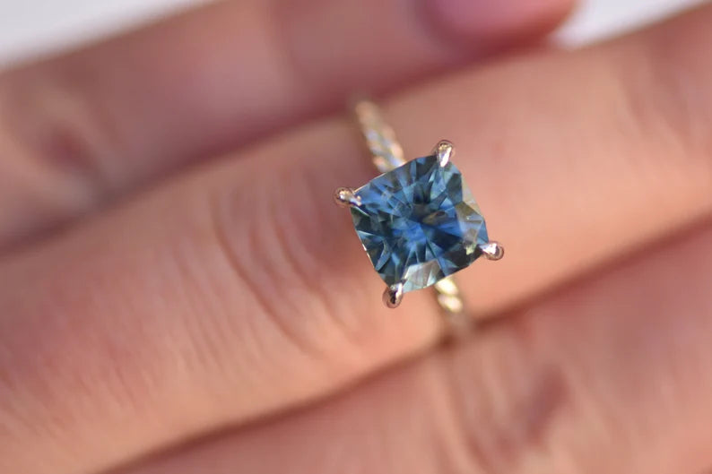 Solid Gold 3 ct Montana Sapphire Solitaire Engagement Ring