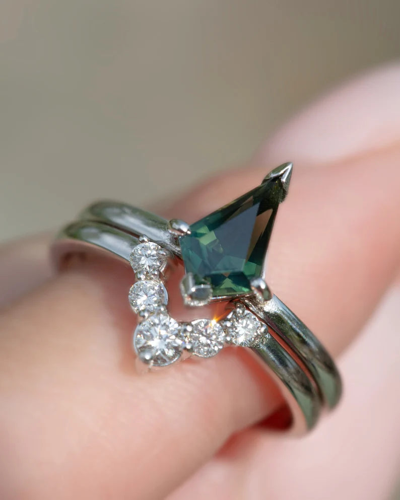 Solid Gold Teal blue sapphire Kite Engagement Ring Set
