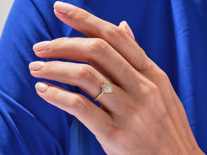 Solid Gold Twisted Heart Wedding Ring