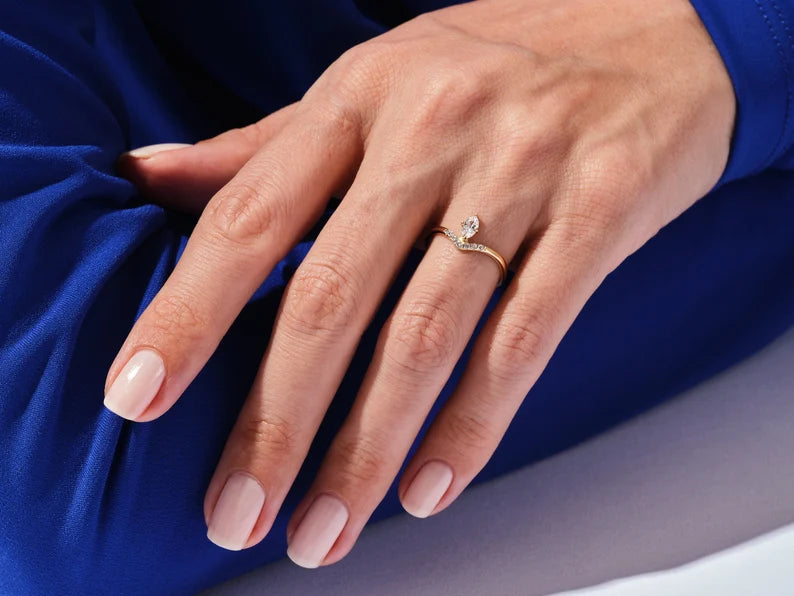 Solid Gold Oval Wishbone Ring