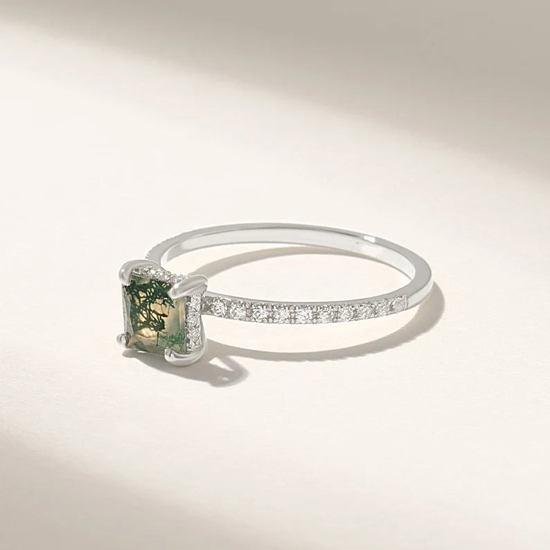 Solid Gold Moss Agate Solitaire Ring