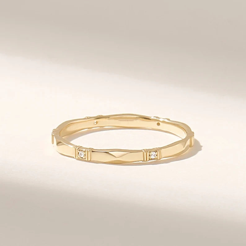 Solid Gold Slim Wedding Ring (6C10FB)