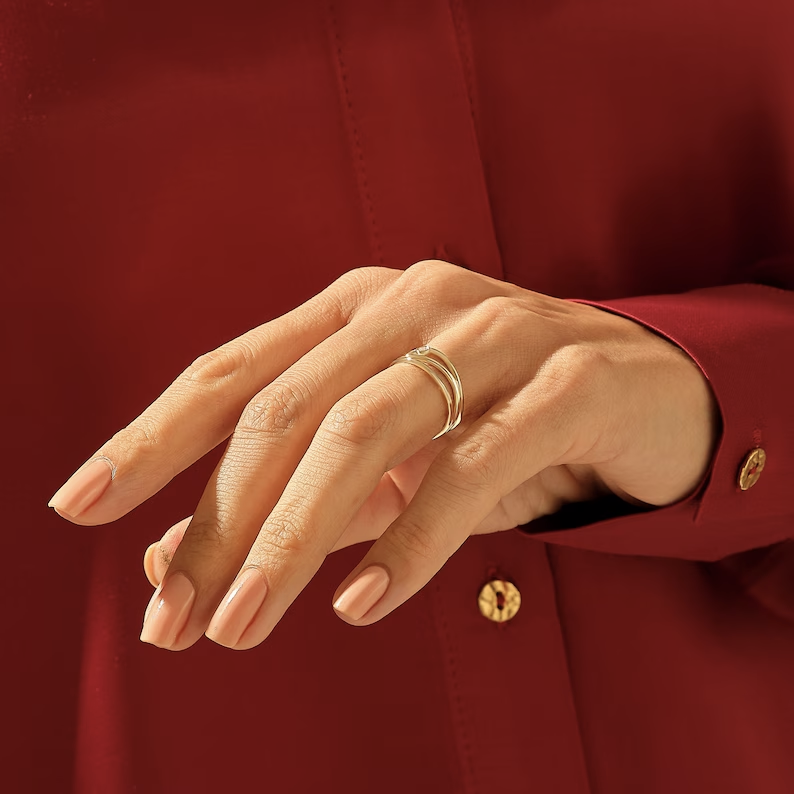 Solid Gold Wave Rows Diamond Ring
