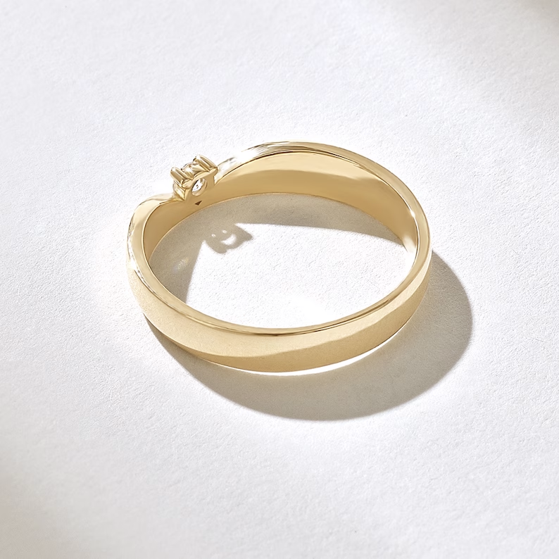 Solid Gold Wishbone Solo Diamond Wedding Band