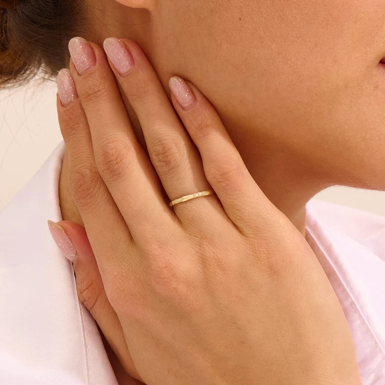 Solid Gold Slim Wedding Ring (6C10FB)
