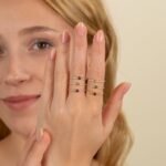 18K Solid Gold Natural Diamond and Aquamarine Engagement Ring - Image 4