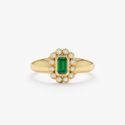 Emerald and Diamond Vintage Ring
