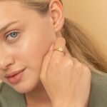 18K Solid Gold Natural Diamond Heart Signet Ring - Image 4