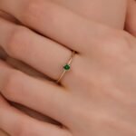 14K Solid Gold Natural Emerald Ring - Image 5