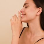 18k Solid Gold Pearl Station Bracelet - Image 4