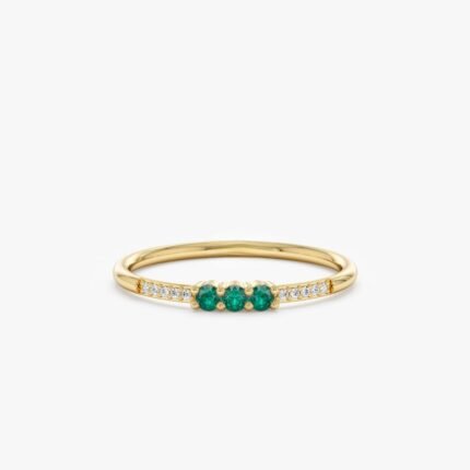 Natural Emerald and Diamond Ring