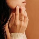 18K Solid Gold Double Line Natural Diamond Ring - Image 6