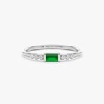 18K Solid Gold Natural Emerald and Diamond Ring - Image 2