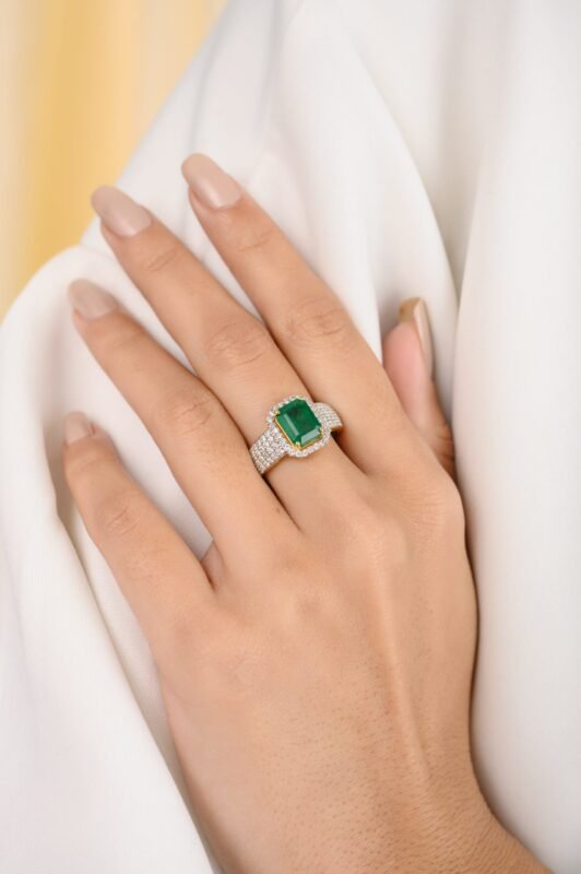 14k solid gold rare emerald diamond solitaire ring gj209 2