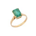 18K Solid Gold Emerald Ring - Image 2