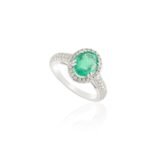 18K Solid Gold Emerald Diamond Engagement Ring - Image 3