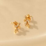 The Karat Store Natural Diamond Leaf Gold Earring - Image 2