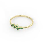 18K Solid Gold 0.18 ctw Cluster Emerald Ring - Image 4