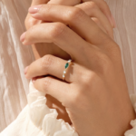 18K Solid Gold Bezel Green Gemstone Ring - Image 3