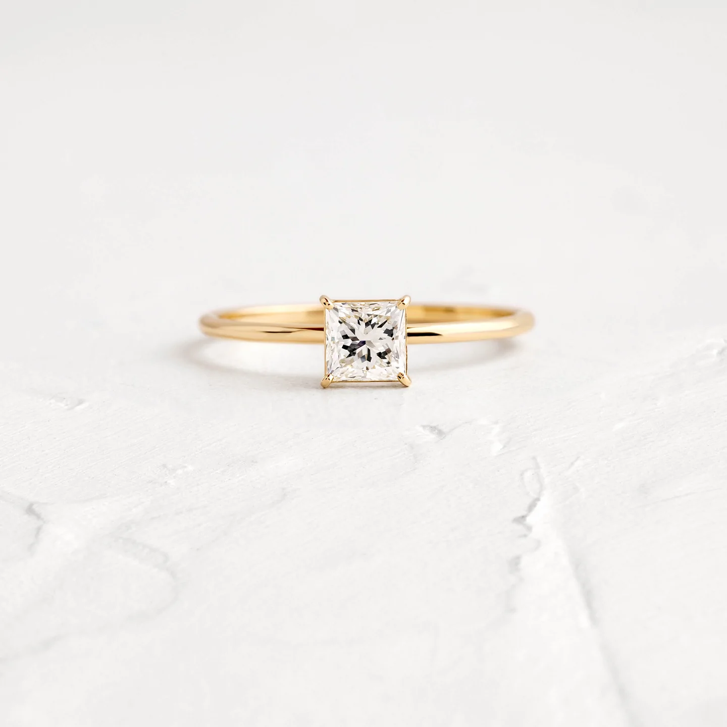 400548_09e82aaf49b443deb6072ceb809bcd75mv2.webp 18K Solid Gold Princess Cut Lab-Grown Diamond Ring - Image 1